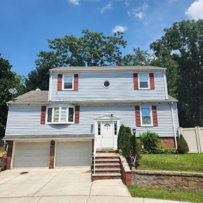 14 Andrew Ct, Bloomfield, NJ 07003