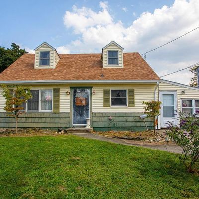 14 Elm Ter, Parlin, NJ 08859