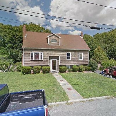 121 Merryknoll Rd, North Weymouth, MA 02191