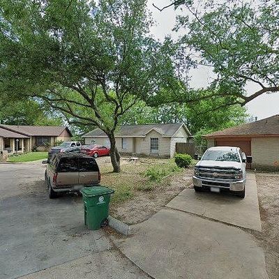 12111 Jutland Rd, Houston, TX 77048