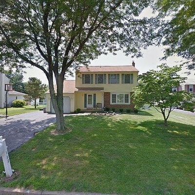 122 Barley Ct, Langhorne, PA 19047