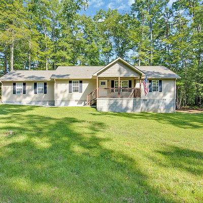 122 Jay Loop, Jamestown, TN 38556