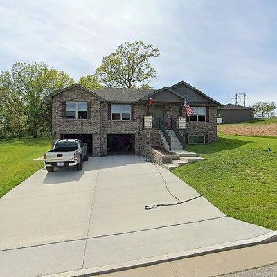 1225 Summerfield Dr, Jefferson City, MO 65109