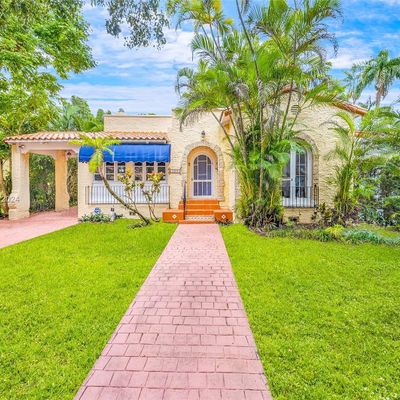 1229 Alhambra Cir, Coral Gables, FL 33134