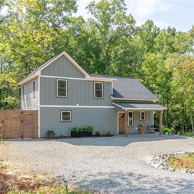 123 Lake Top Ln, Ellijay, GA 30540