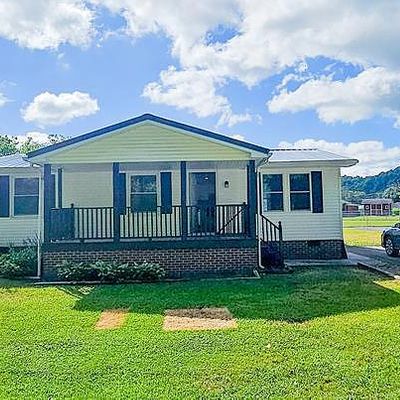 123 Patteson St, Richlands, VA 24641