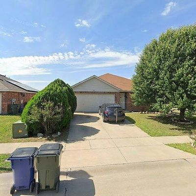 124 Pintail Ln, Sanger, TX 76266