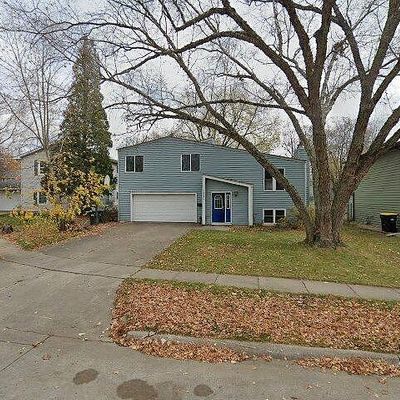 1240 Esther Ct, Iowa City, IA 52240