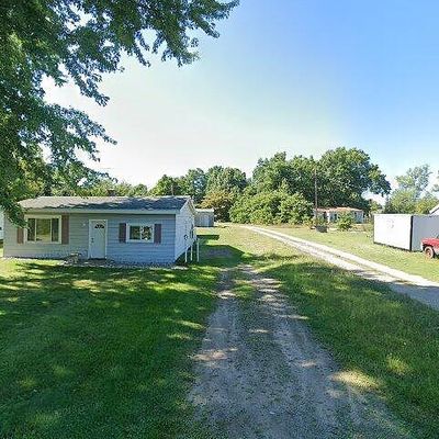 1254 Summer St, Benton Harbor, MI 49022