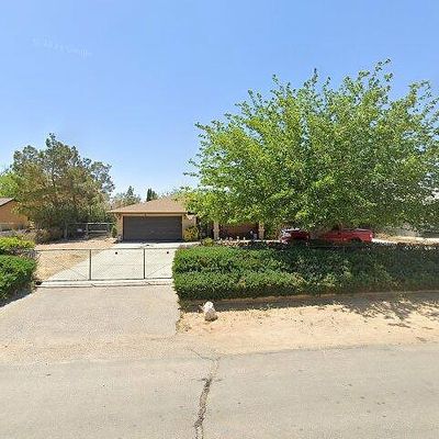 12556 Waynoka Rd, Apple Valley, CA 92308