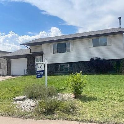 15 Radcliff Ln, Pueblo, CO 81005