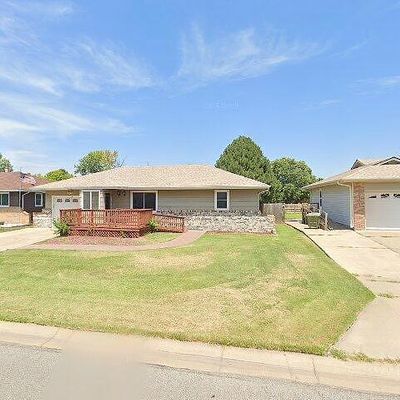 1501 E Ellsworth Ave, Salina, KS 67401