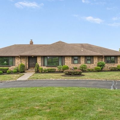 152 Fairview Dr, Branchburg, NJ 08853