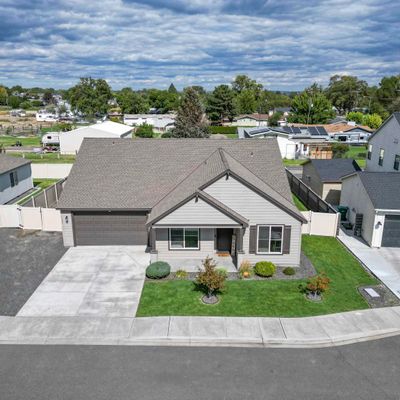 1522 W 32 Nd Ave, Kennewick, WA 99337