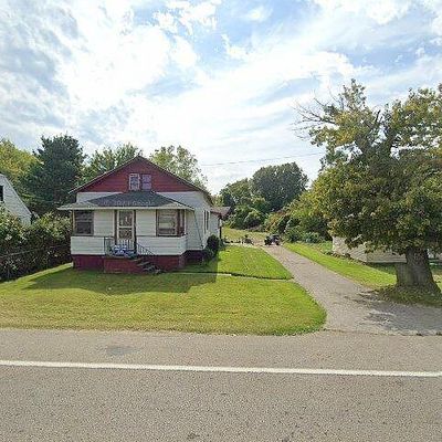 1530 Highland Ave, Benton Harbor, MI 49022