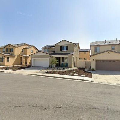 1532 Garnet Ct, Beaumont, CA 92223