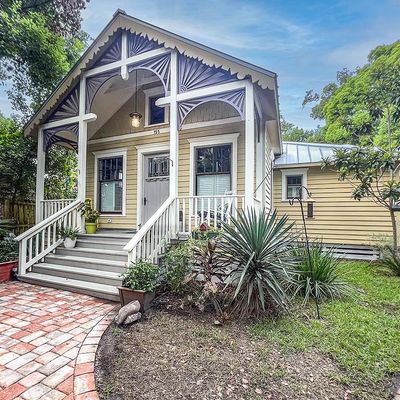 155 7 Th St, Apalachicola, FL 32320