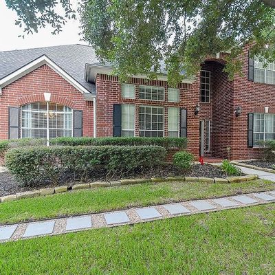 15619 Hermitage Oaks Dr, Tomball, TX 77377