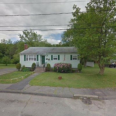 16 Brewster Rd, Randolph, MA 02368