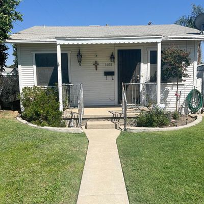 1608 Hurrle St, Bakersfield, CA 93308