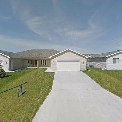 1612 Park Dr Se, East Grand Forks, MN 56721