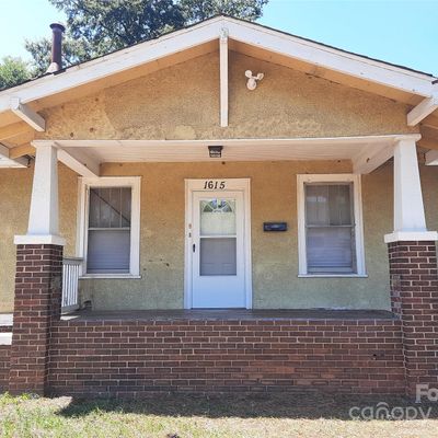 1613 Duckworth Ave, Charlotte, NC 28208