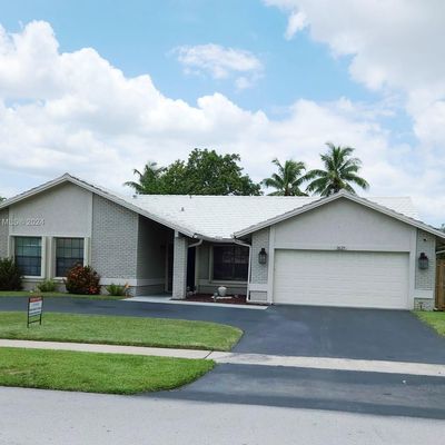 1621 Nw 99 Th Ave, Plantation, FL 33322