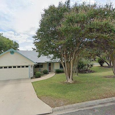 1403 Gloucester Pt, Kerrville, TX 78028