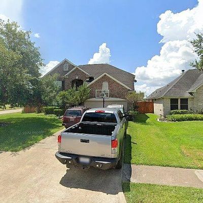 1403 Hickory Lake Dr, Fresno, TX 77545