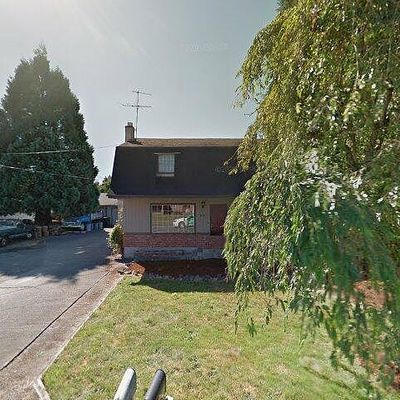 1404 Mchugh Ave, Enumclaw, WA 98022