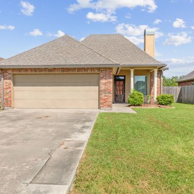 142 Legend Creek Dr, Youngsville, LA 70592