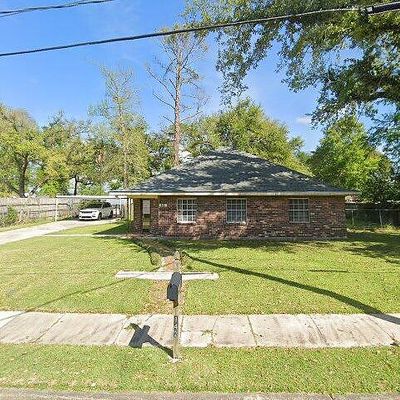 142 Wilson Ave, Houma, LA 70364