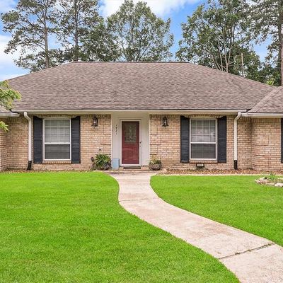 1421 Green Briar Dr, Huntsville, TX 77340