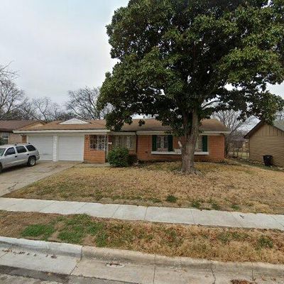 1421 Glasgow Rd, Fort Worth, TX 76134