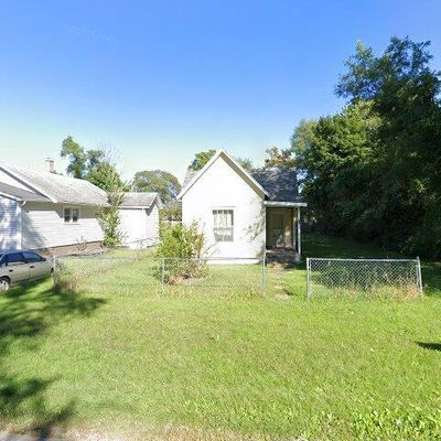 143 Cornelia St, Benton Harbor, MI 49022