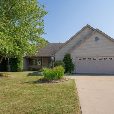 1435 E Parkside Dr, Oak Creek, WI 53154