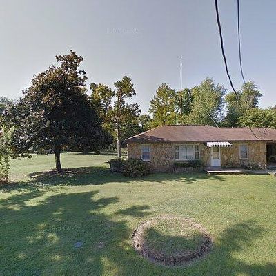 144 Holmes Dr, Paducah, KY 42003