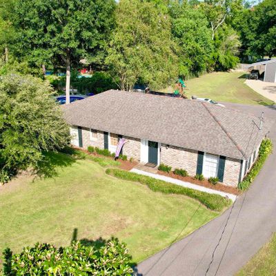 1444 Lee Dr, Baton Rouge, LA 70808