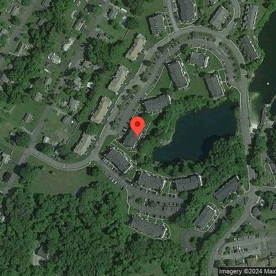 146 Heritage Ln, Hamburg, NJ 07419