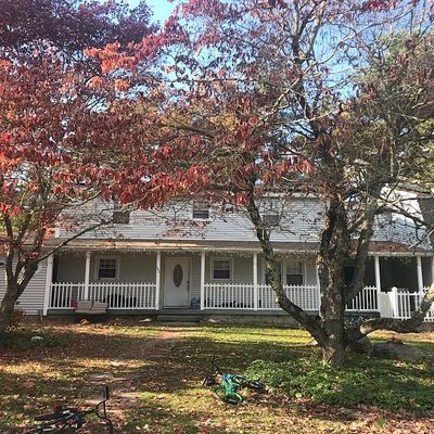 146 Sunset Dr, Raynham, MA 02767