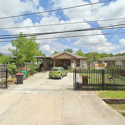 14627 Waxahachie St, Houston, TX 77015