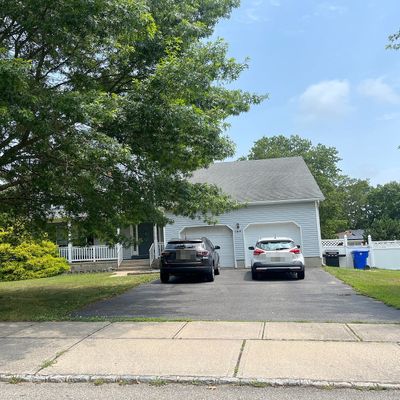 148 Lester Rd, Toms River, NJ 08753