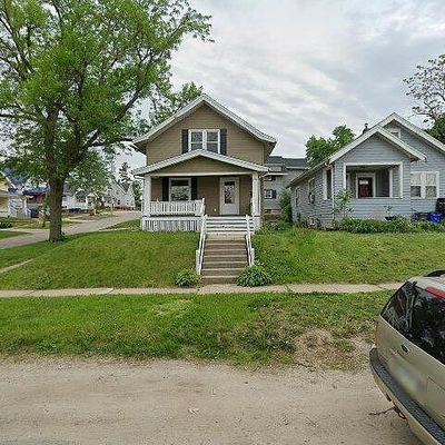 1751 Higley Ave Se, Cedar Rapids, IA 52403