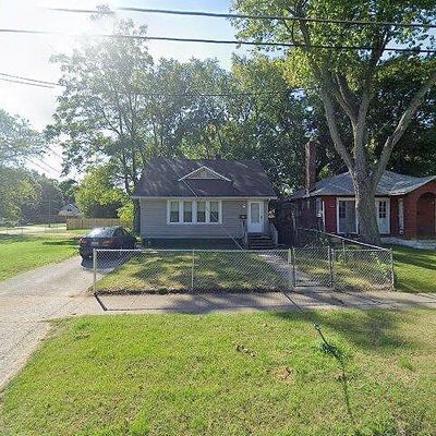 176 E Britain Ave, Benton Harbor, MI 49022