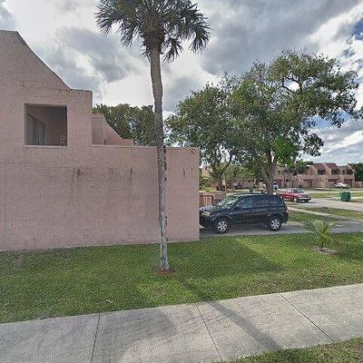 1767 Nw 56 Th Ter #6, Lauderhill, FL 33313