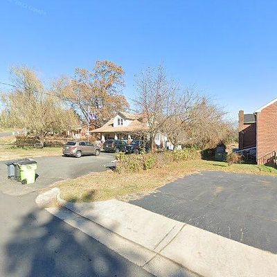 17661 Duke St, Dumfries, VA 22026