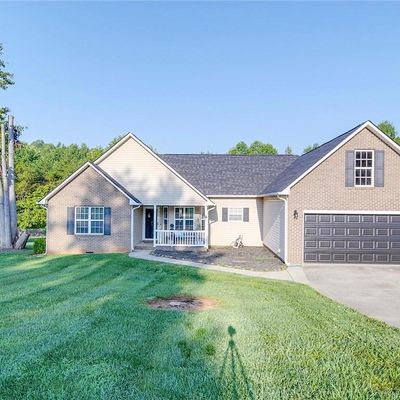 179 Sundance Cir, Statesville, NC 28625