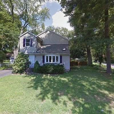 18 South Rd, Wayne, NJ 07470