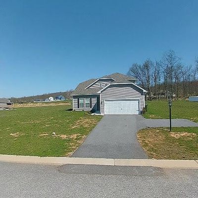 180 Vintage Ln, Hanover, PA 17331