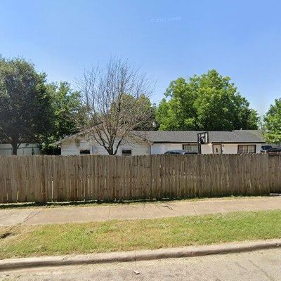 1804 S Cockrell Hill Rd, Dallas, TX 75211